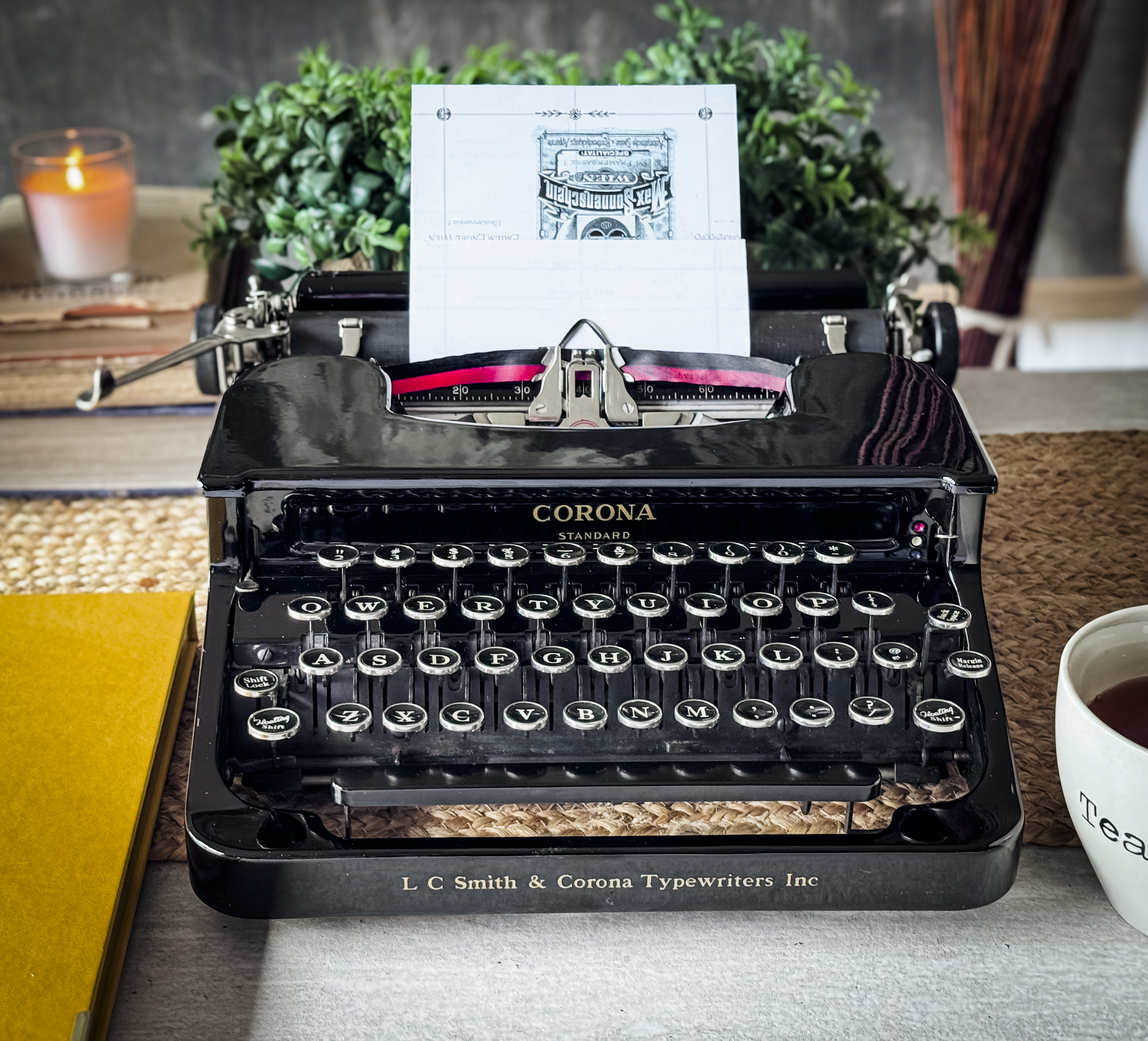 1940 Corona Standard, Like New