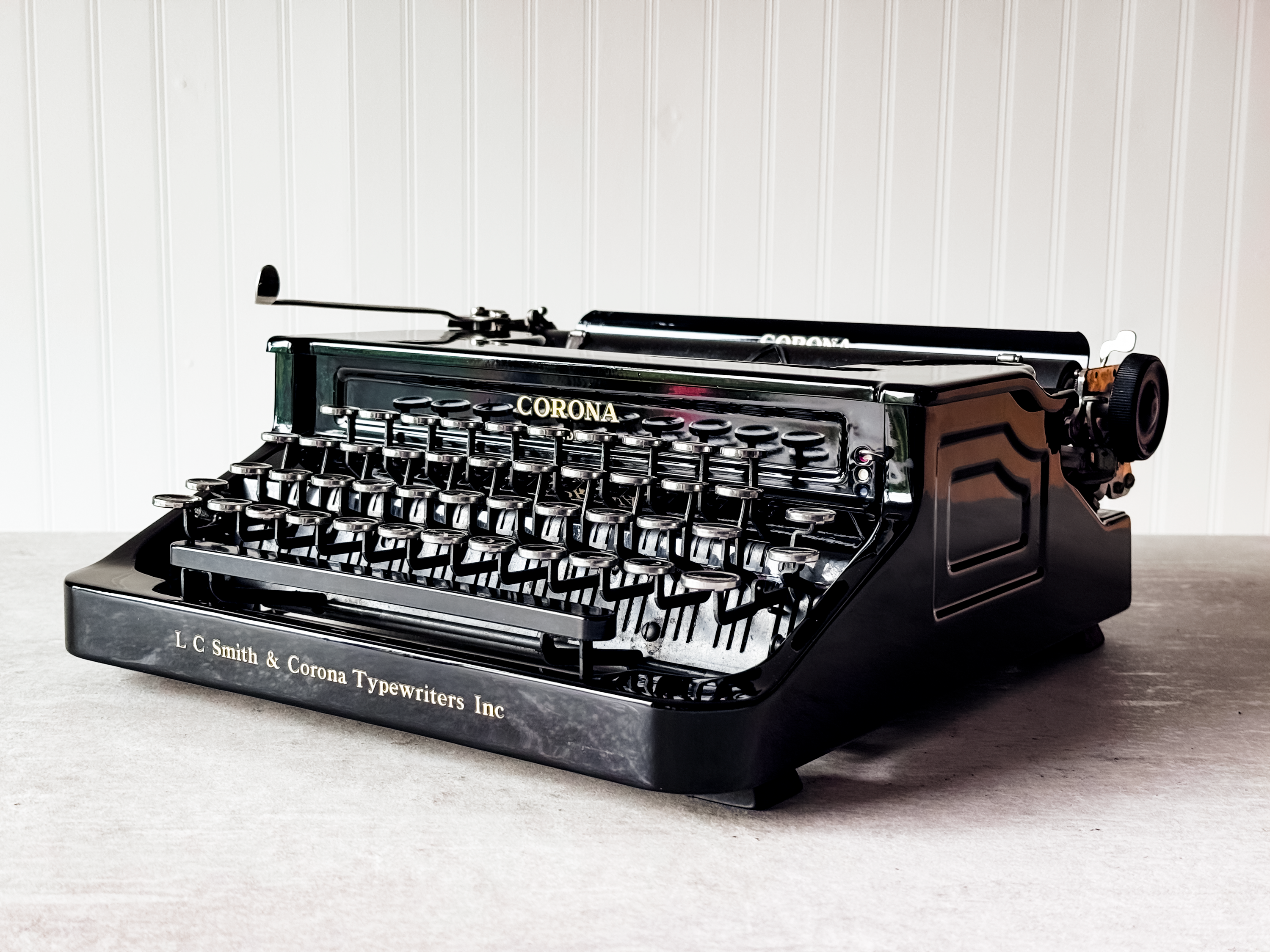 1940 Corona Standard, Like New