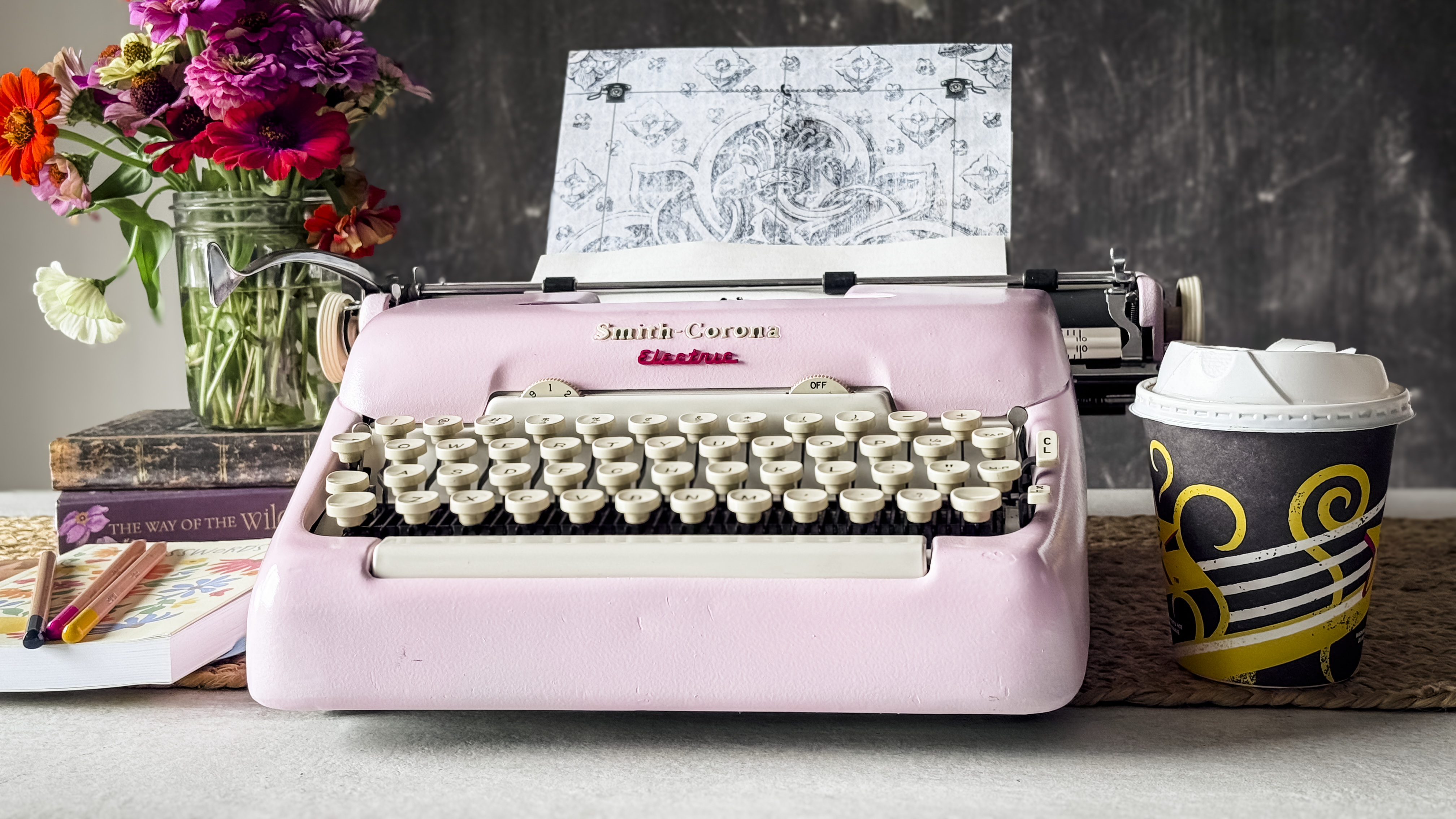 1960 Smith Corona Electra 12, Pink