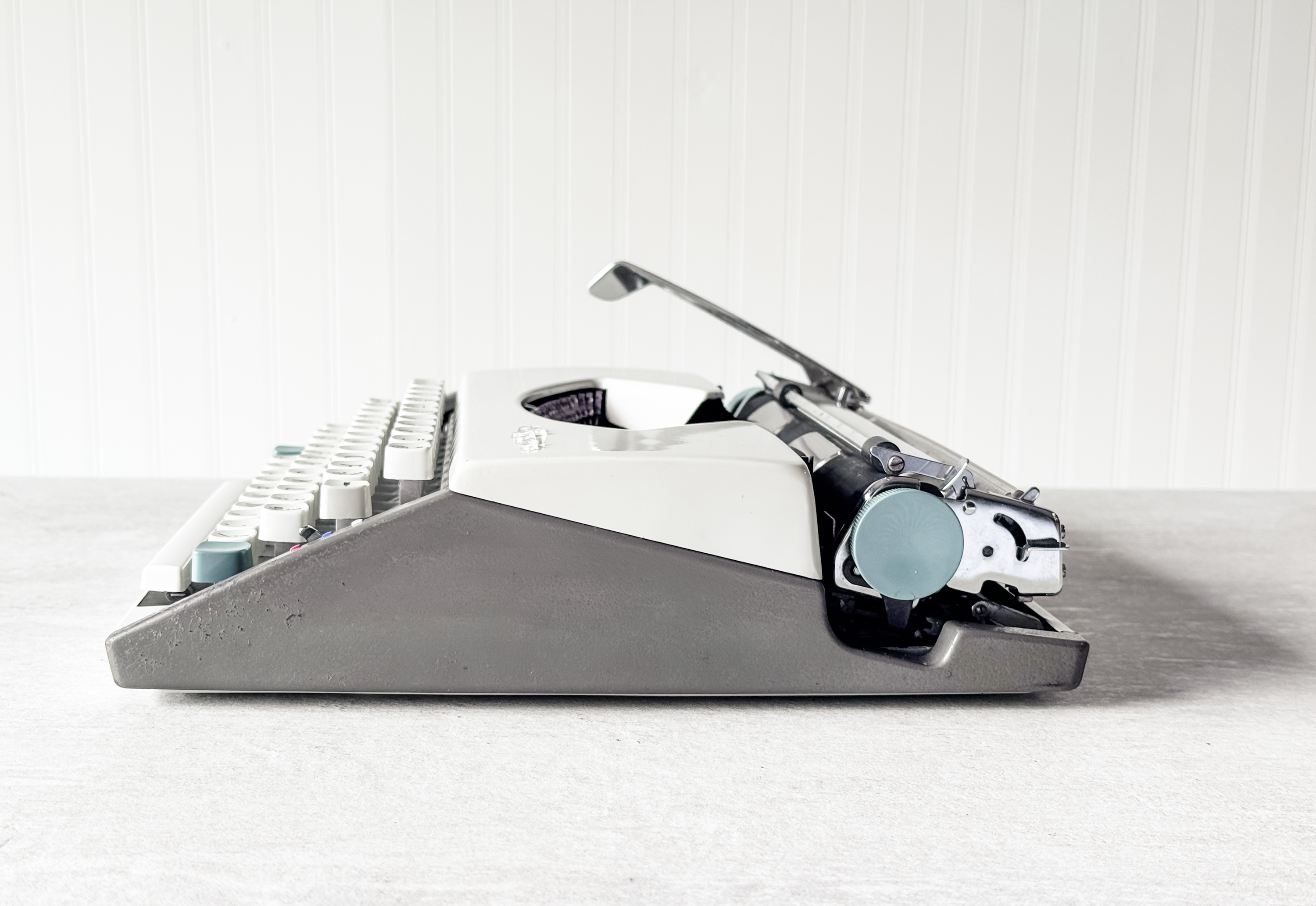 1966 Olympia SF Travel Typewriter