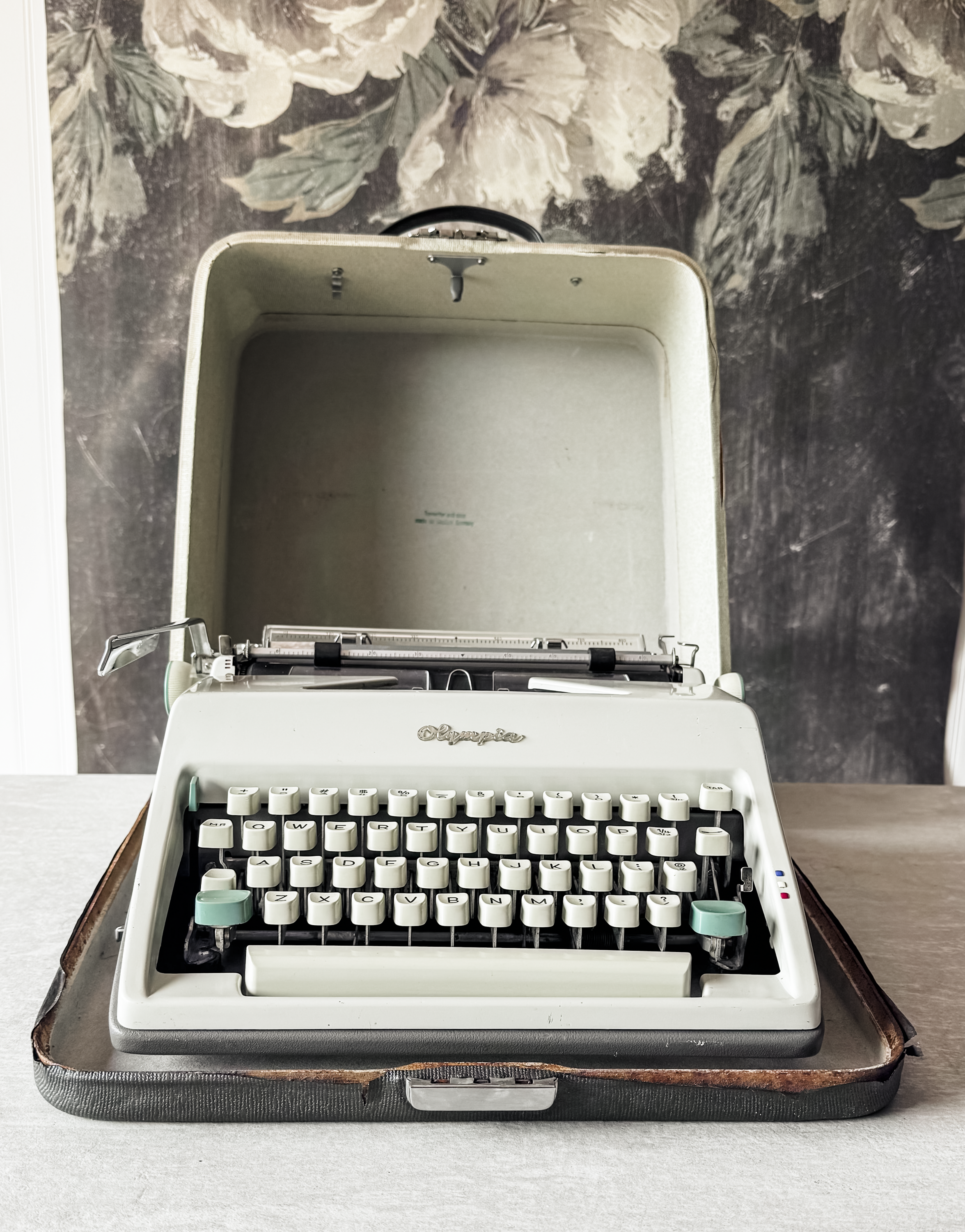 1967 Olympia SM8