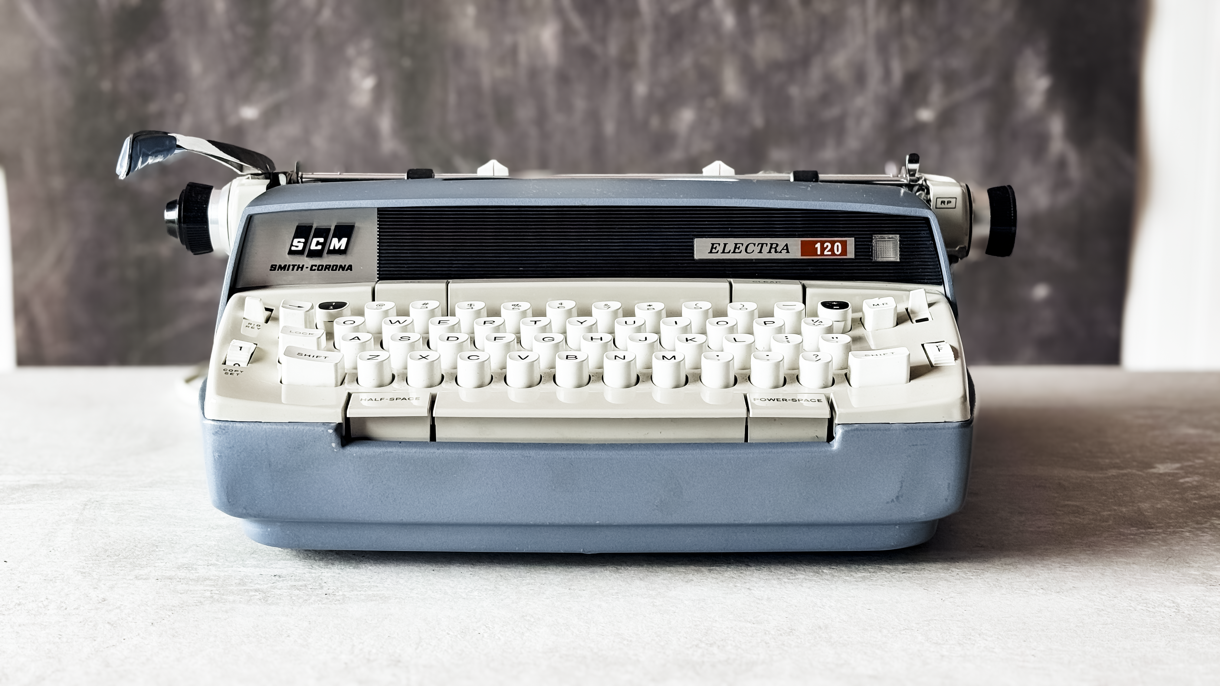 1970s Smith Corona Electra 120