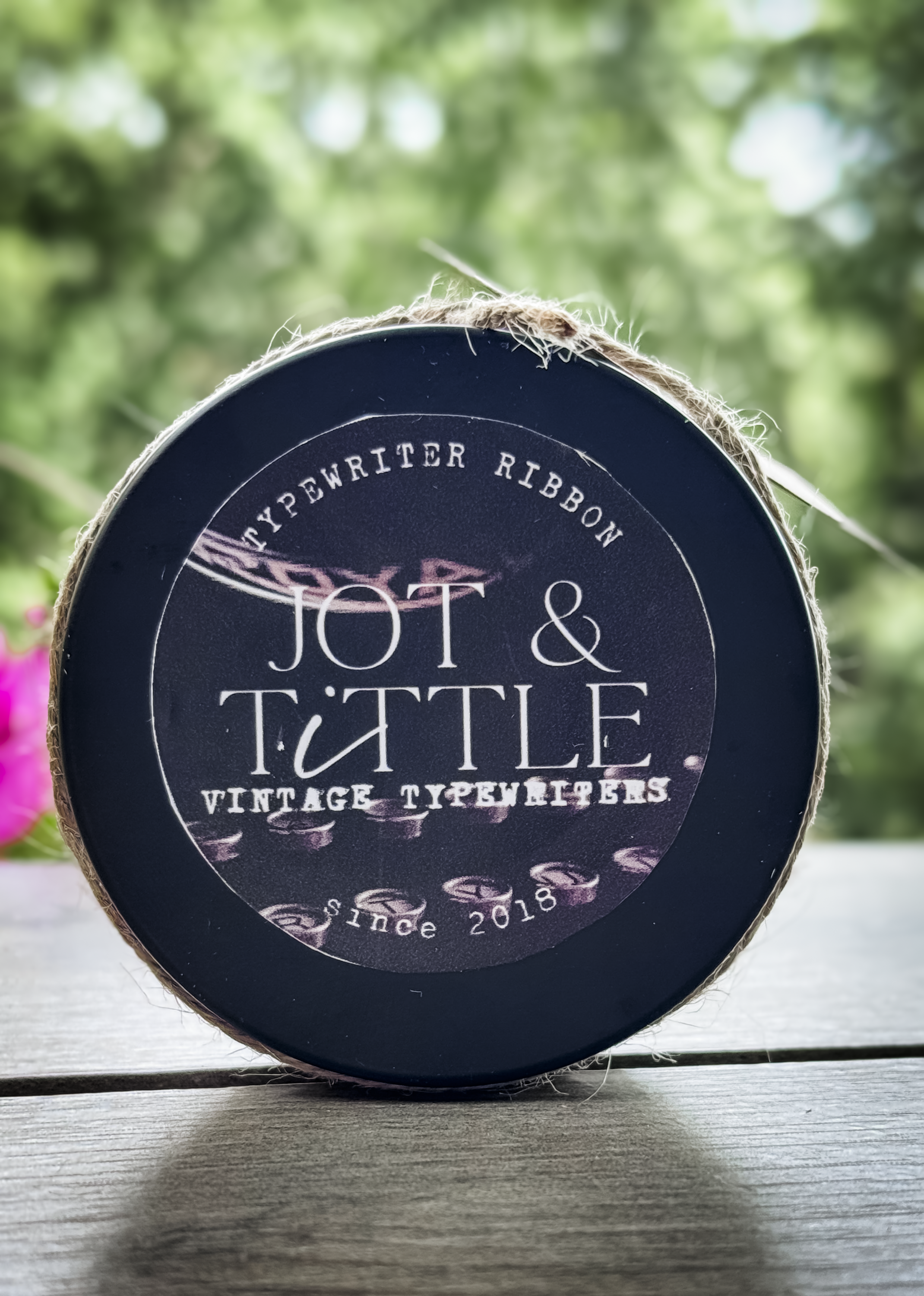 Universal Typewriter Ribbon in Tin